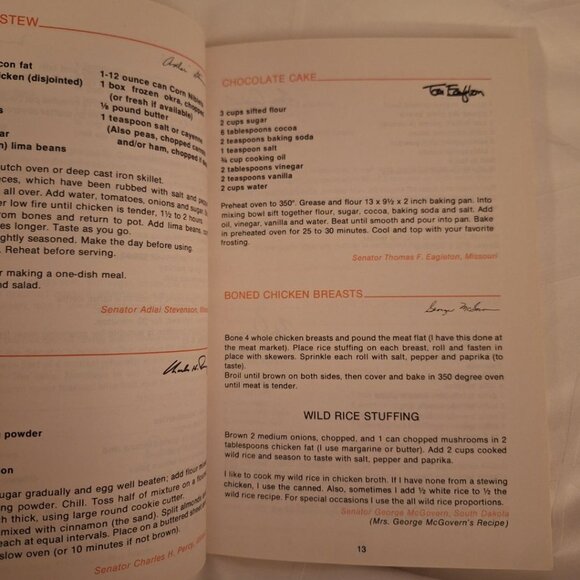 Volunteer Realty Co Cookbook Tennessee Nashville Rosalynn Carter 1970s Recipes - Picture 4 of 8